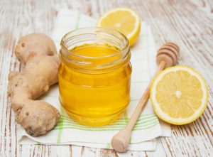 Мед, лимон та імбир не допомагають у профілактиці грипу та ГРВІ